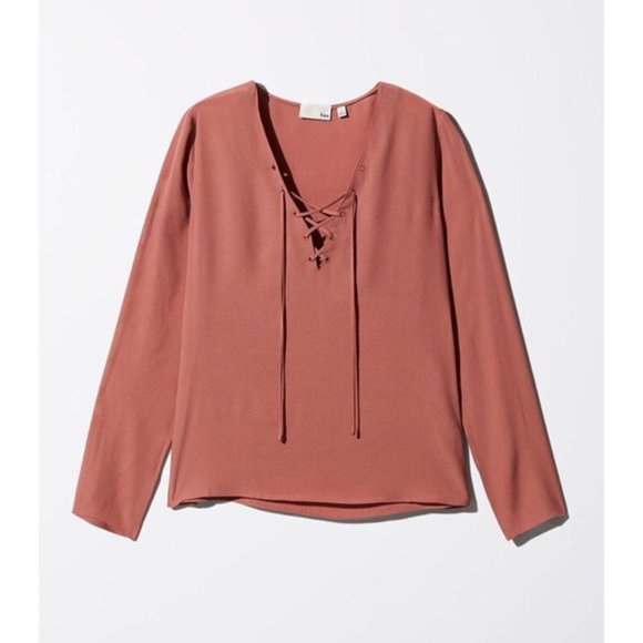 ❤️SOLD NWT Aritzia Wilfred Free Redling Red Tie Lace Neck Long Sleeve Blouse Top - Picture 13 of 13